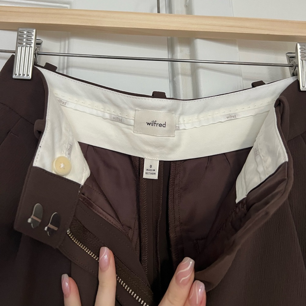 Aritzia Wilfred Effortless Pant Chocolate brown size 0 - Picture 3 of 9
